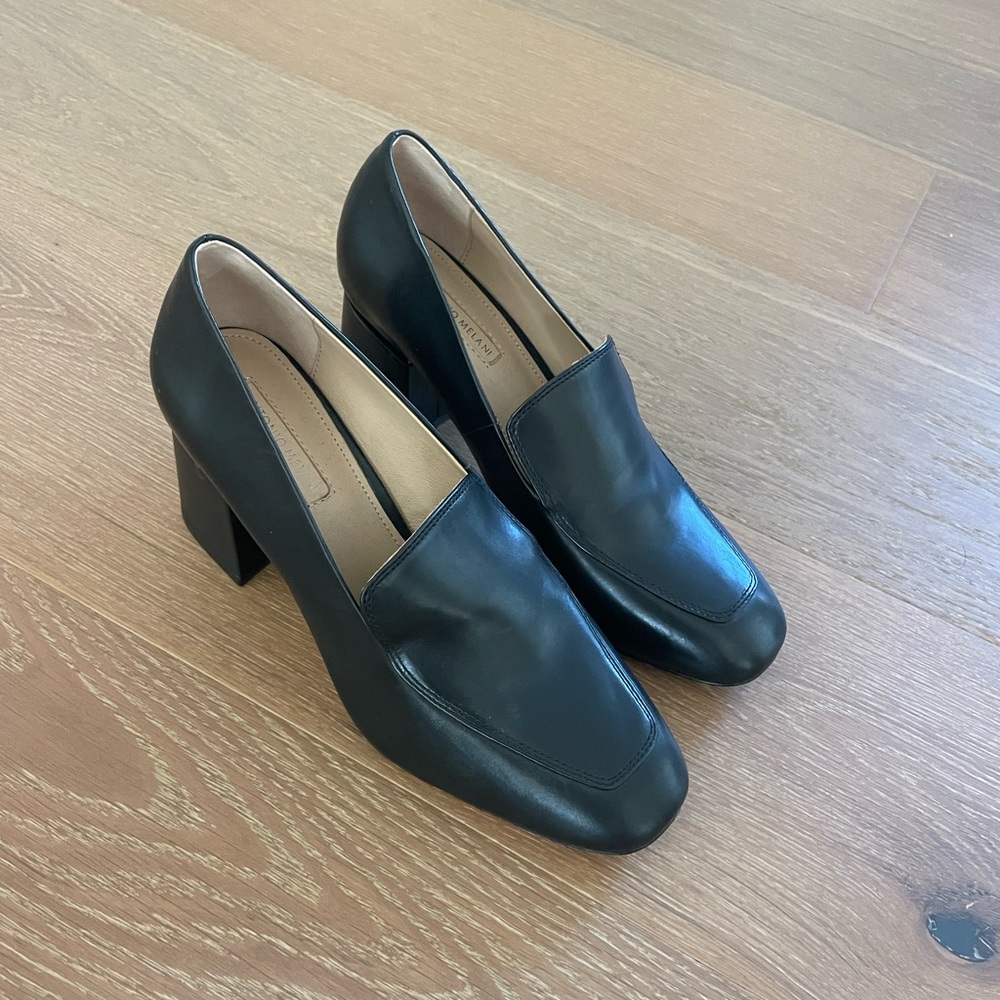 Classic Black Women's Heeled Loafers